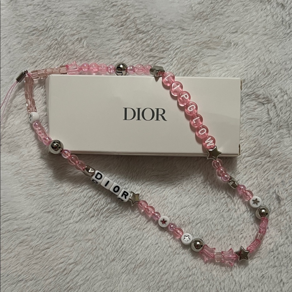 Dior 2025 phone charm - Picture 1 of 3